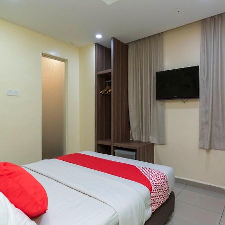 I Leaf Boutique Hotel Danga Bay Johor Bahru Exterior photo
