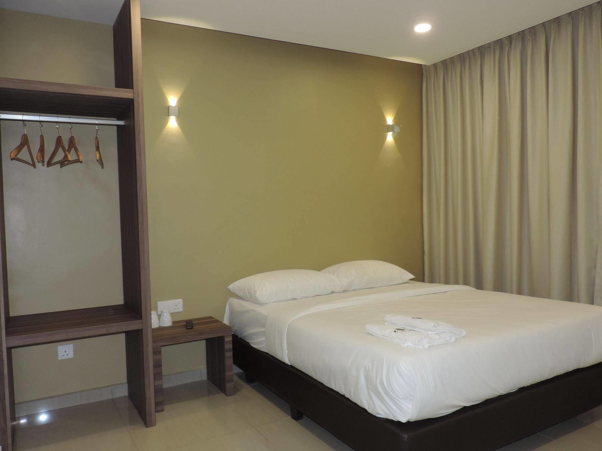 I Leaf Boutique Hotel Danga Bay Johor Bahru Exterior photo