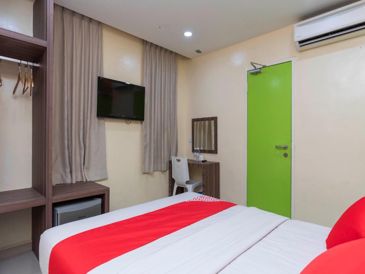 I Leaf Boutique Hotel Danga Bay Johor Bahru Exterior photo